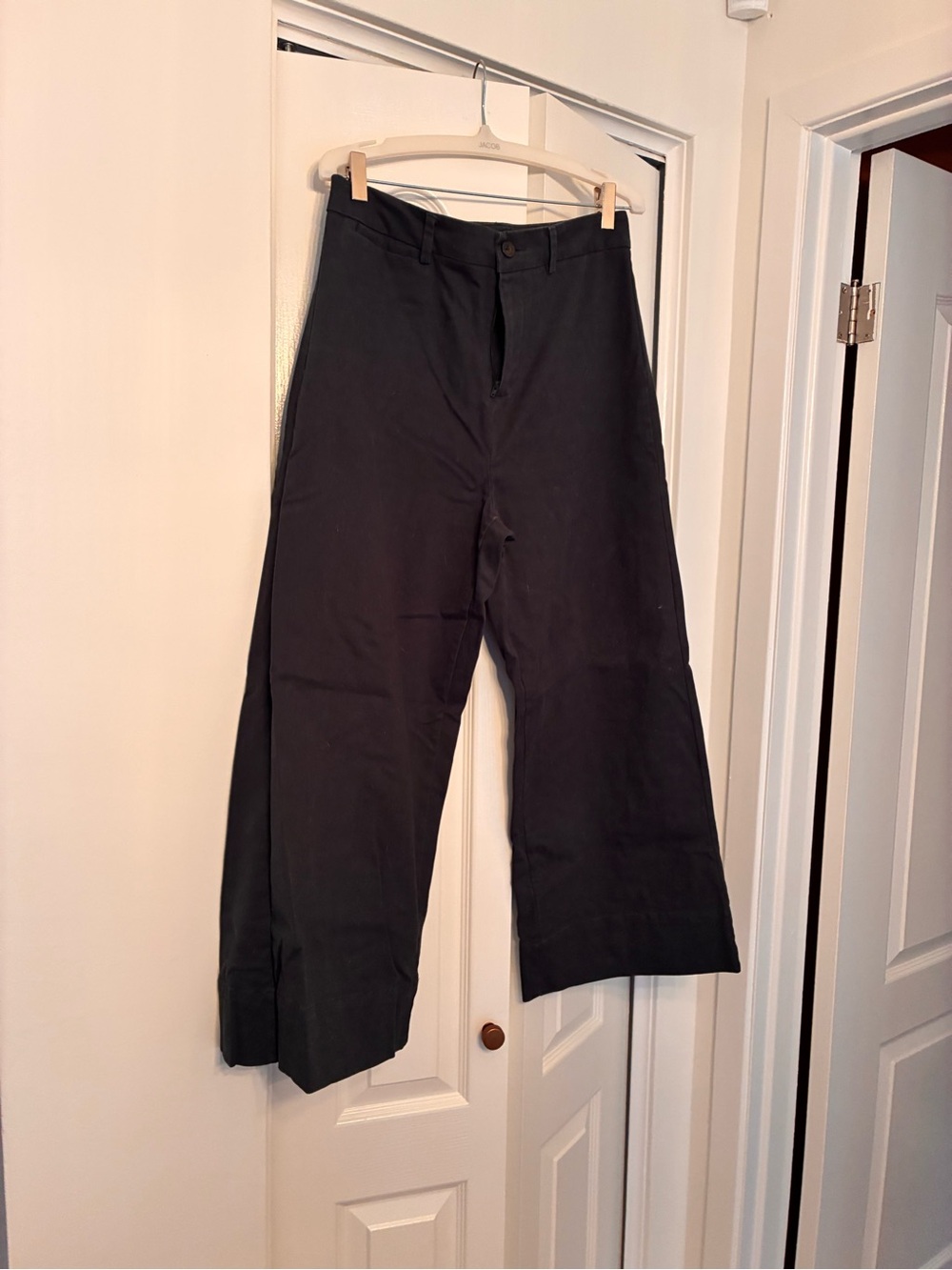 Frank & Oak Josephine wide leg crop in deep green